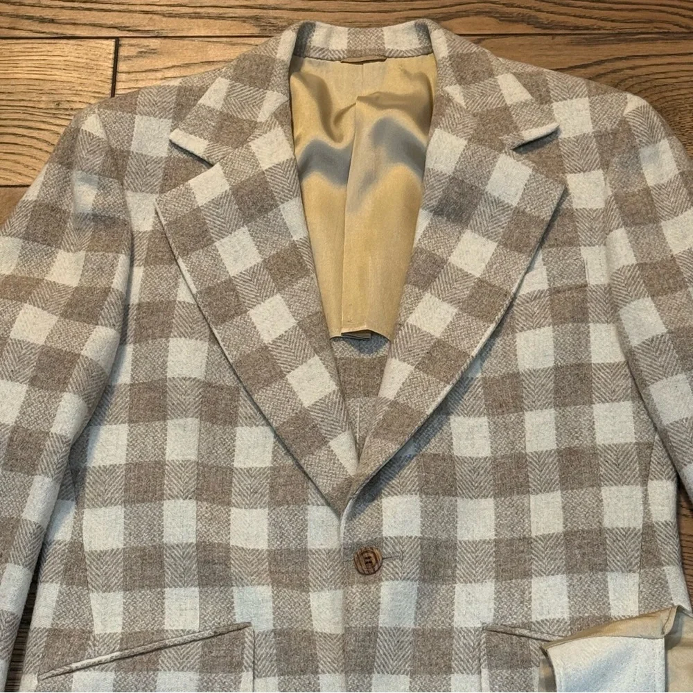 Vintage Topman 3pc.‎ Tan & Cream Buffalo Plaid Wool Suit Size Medium-ish C35